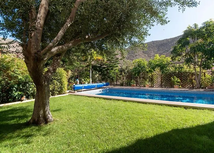 ヴィラ Esmeralda *