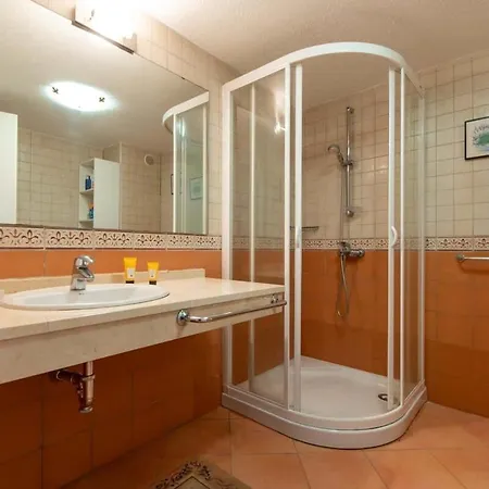 Esmeralda * Los Cristianos (Tenerife)