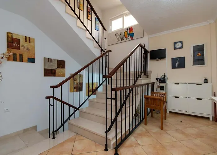 Esmeralda 로스크리스티아노스